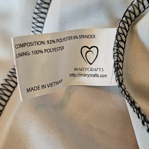 Beautiful Floral Fit and Flare Midi Dress - Picture 8 of 9